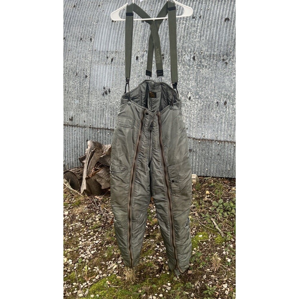 Vintage Us Air Force Type D-18 Overalls Size 32 Green Insulated 40s 50s